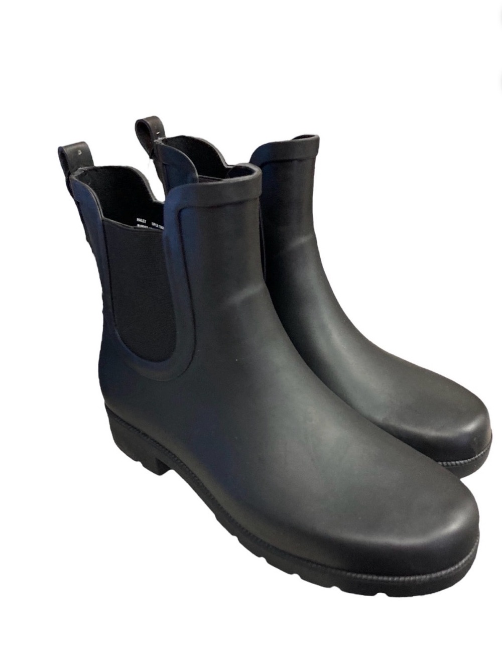 Eddie Bauer Women’s Hailey Waterproof Weather Resistant Comfort Stretch Boot 6